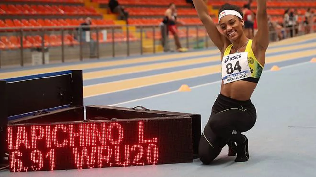 Larissima… WORLD RECORD U20 6.91